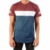 Ellesse 153469 T-shirts & Polos Couleur Rouge