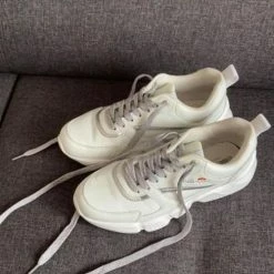 Basket Ellesse taille 38 porté 3 fois Baskets mode Couleur Blanc
