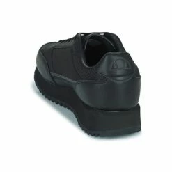 Ellesse LARO RUNNER Baskets mode Couleur Noir -Ellesse Soldes 21469025 500 E