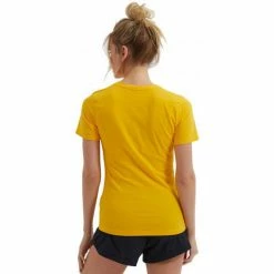 Ellesse Tee shirt femme jaune SRE08171 BARLETTA T-shirts & Polos Couleur Jaune 10 Ellesse Tee shirt femme jaune SRE08171 BARLETTA T-shirts & Polos Couleur Jaune -Ellesse Soldes 21491699 500 D