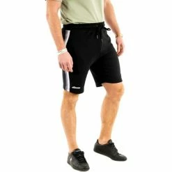 Ellesse shm13113 Shorts & Bermudas Couleur noir