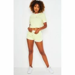 Ellesse Crop top Derla jaune / - SGJ11884 T-shirts & Polos Couleur Jaune -Ellesse Soldes 22574660 500 C